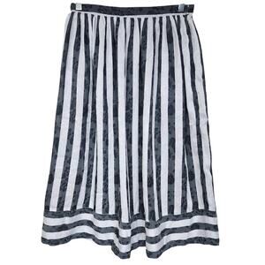 Act III Size 10 Pinstripe Floral Skirt